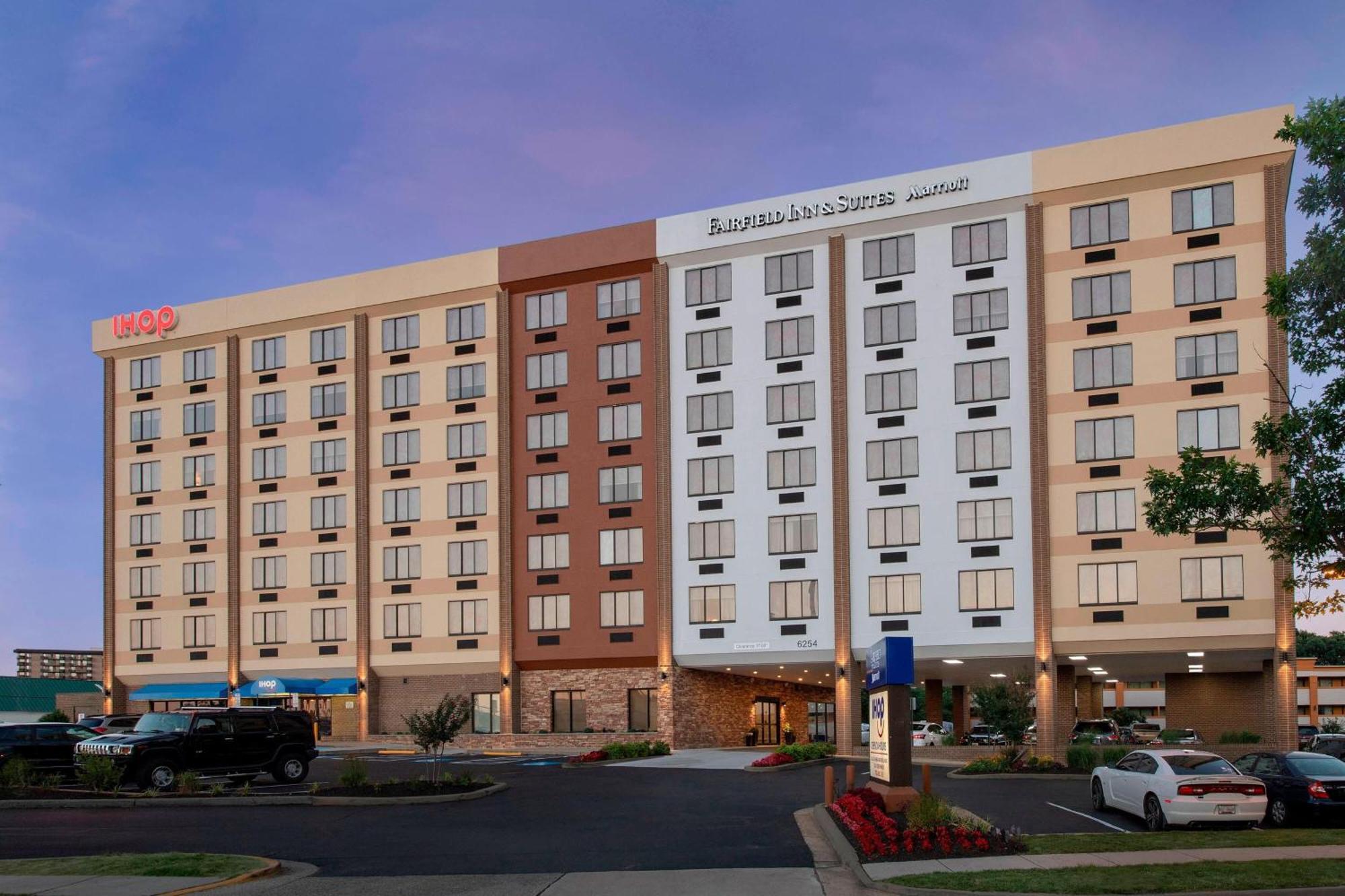Fairfield Inn & Suites By Marriott Alexandria West/Mark Center Buitenkant foto