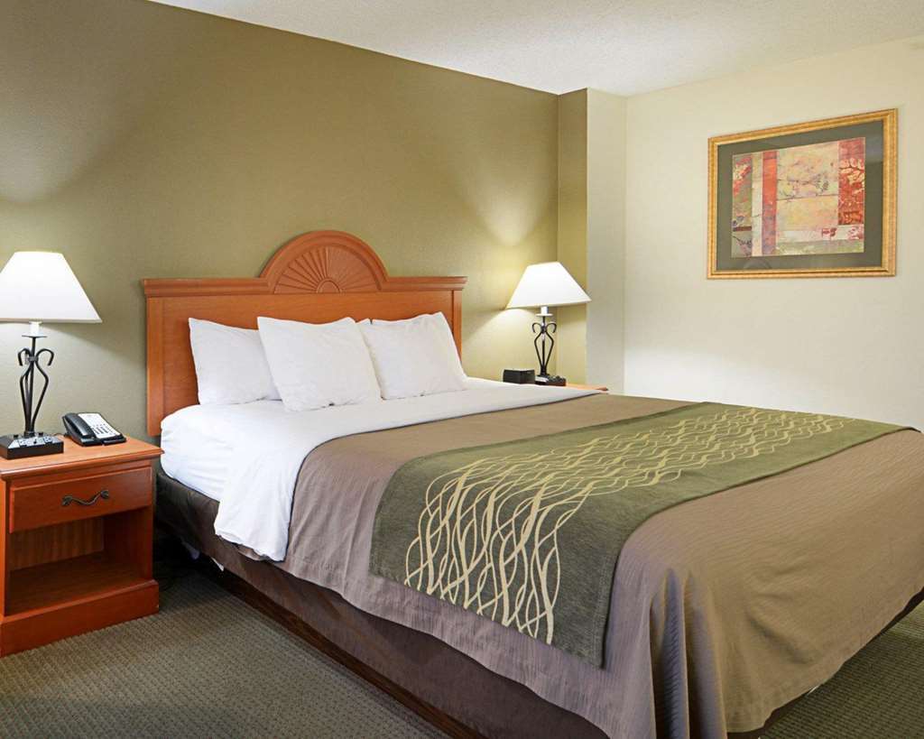 Fairfield Inn & Suites By Marriott Alexandria West/Mark Center Buitenkant foto