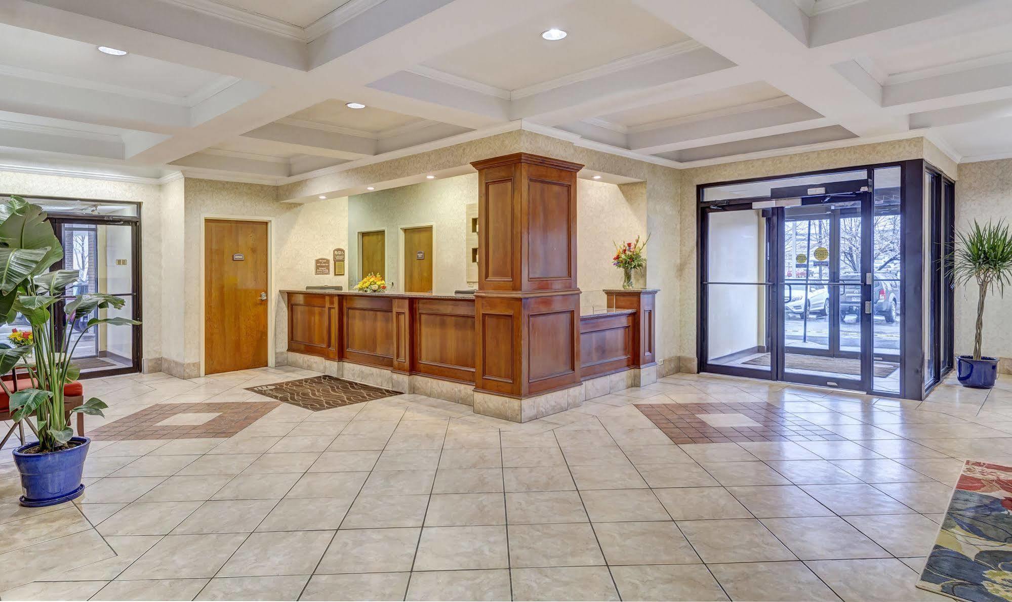 Fairfield Inn & Suites By Marriott Alexandria West/Mark Center Buitenkant foto